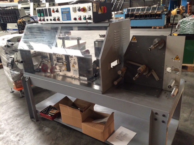 Roll Die cutting & Hot Stamping Machine - Cartes 122 - Year: 2002