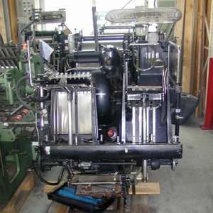 Closing Paper Cutting Machine heidelberg - size 260x380mm
